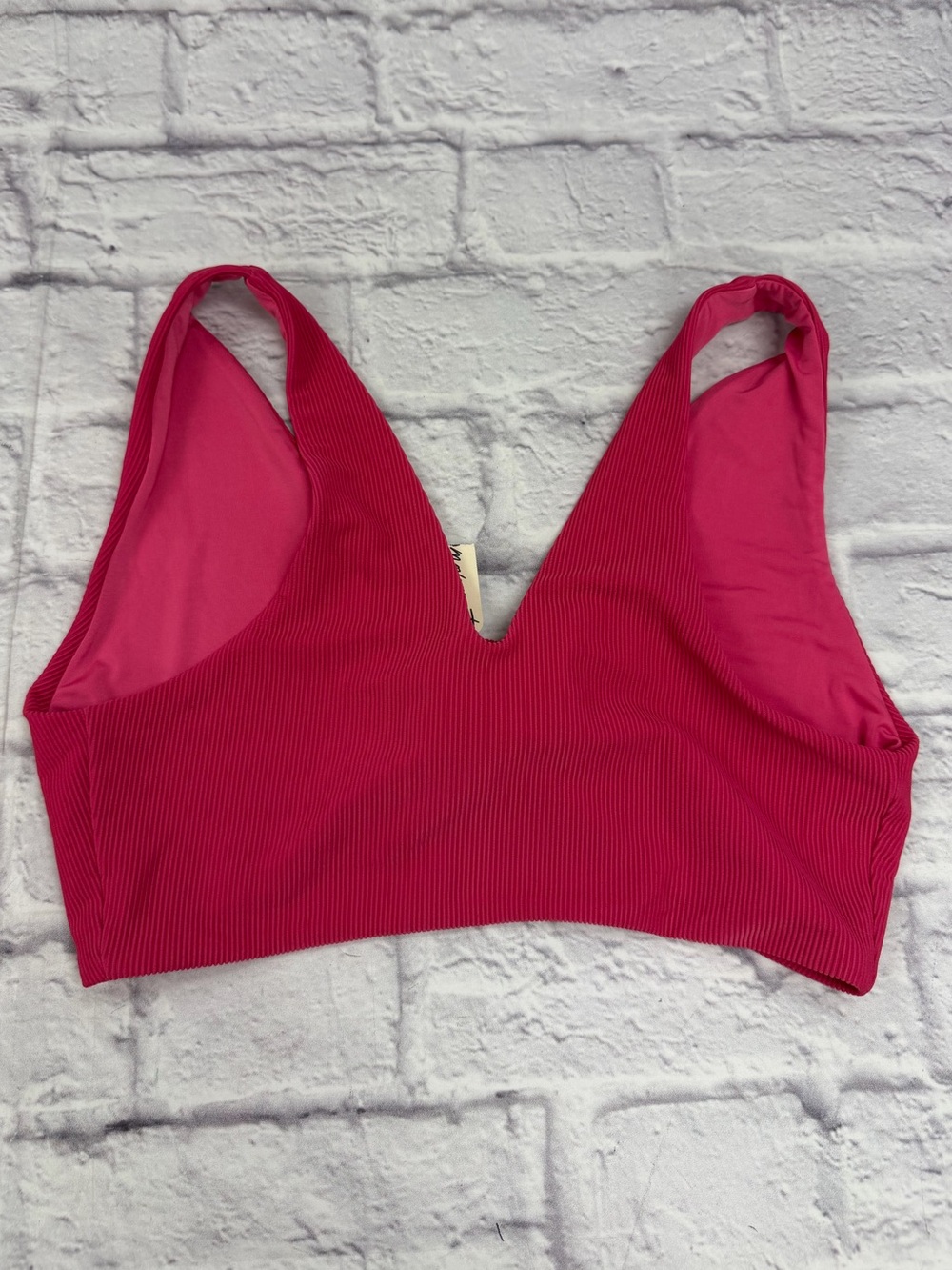 Beach Riot Ribbed Emma Bikini Top in Rasberry NWT's Sz M Pool Vacation Swim - Picture 11 of 17